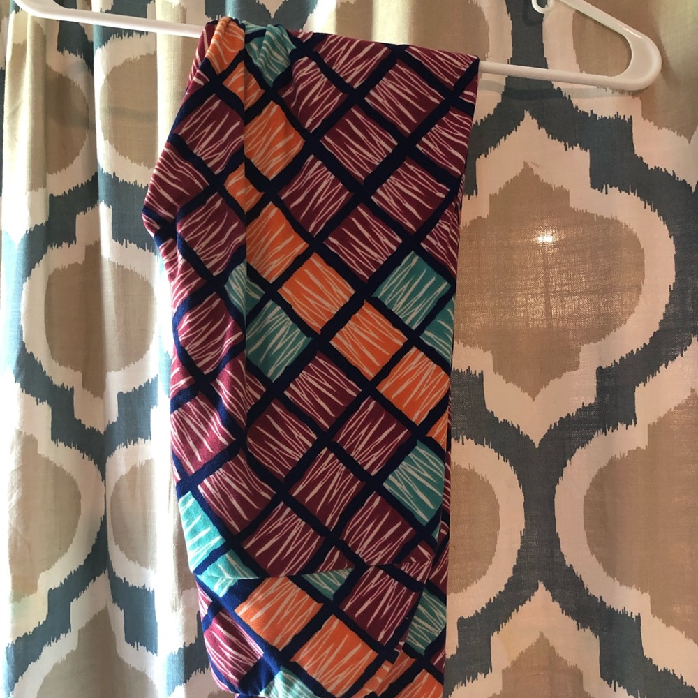 LuLaRoe OS leggings